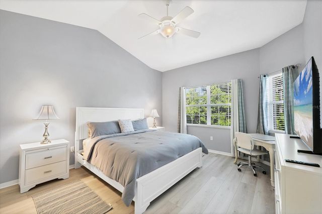 3803 54TH DRIVE W 203, Bradenton, FL 34210