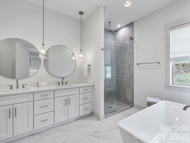 18 Sagewood Drive, Candler, NC 28715
