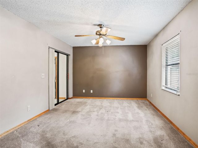 15 MIDDLEGROUND ROAD, Ocala, FL 34482