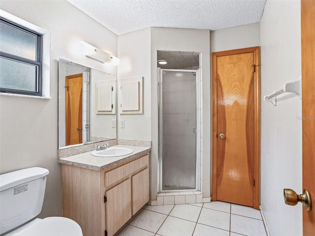 15 MIDDLEGROUND ROAD, Ocala, FL 34482