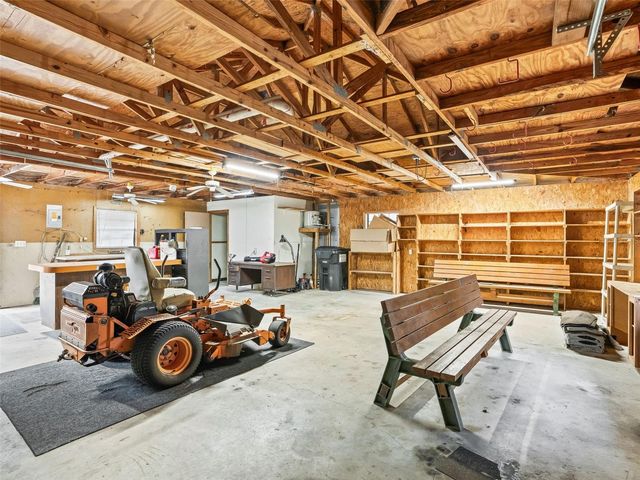 15 MIDDLEGROUND ROAD, Ocala, FL 34482