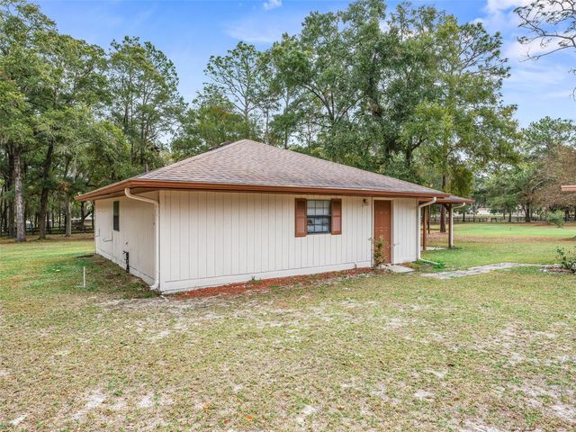 15 MIDDLEGROUND ROAD, Ocala, FL 34482