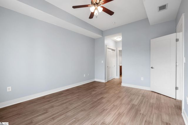 155 Riverplace Unit 401, Greenville, SC 29601