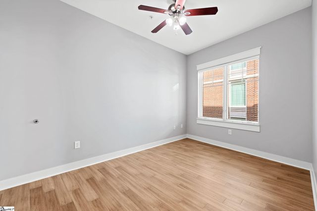 155 Riverplace Unit 401, Greenville, SC 29601