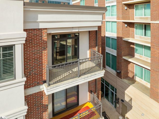 155 Riverplace Unit 401, Greenville, SC 29601