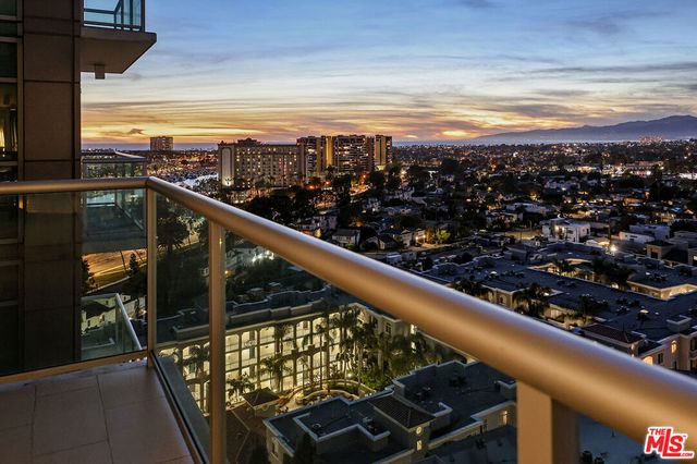 13700 Marina Pointe Drive 1620, Marina Del Rey, CA 90292