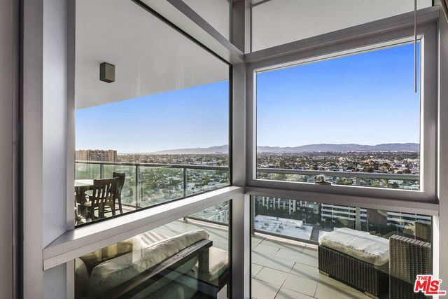 13700 Marina Pointe Drive 1620, Marina Del Rey, CA 90292