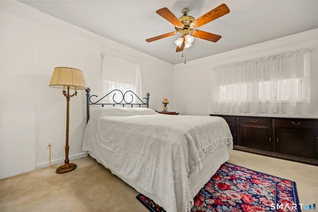 16 Sherwood Road, Ridgefield, CT 06877