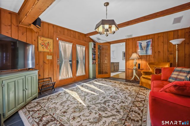 16 Sherwood Road, Ridgefield, CT 06877