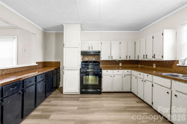 257 Jefferson Street, Statesville, NC 28677