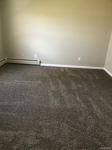 5510 Berkley Drive, Waterford, MI 48327