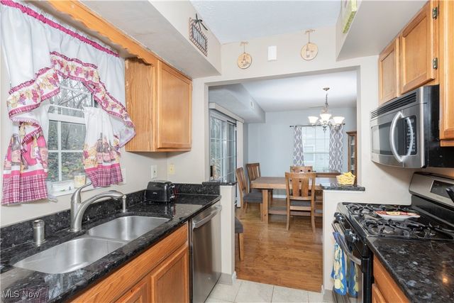 7184 Lexington Court, Northfield Center, OH 44067