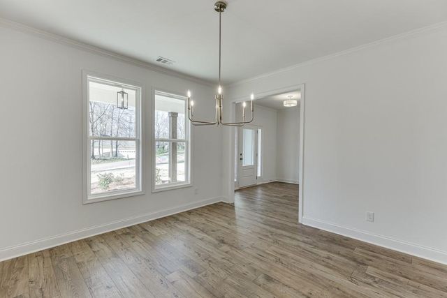 929 Lakeview, Commerce, GA 30529