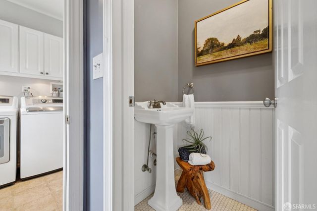 1439 22nd Avenue, San Francisco, CA 94122