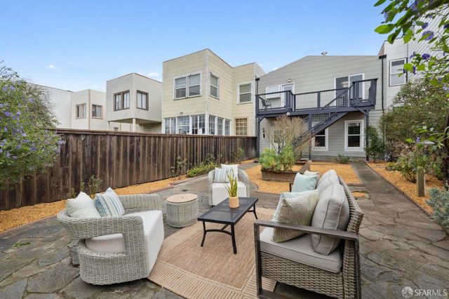 1439 22nd Avenue, San Francisco, CA 94122