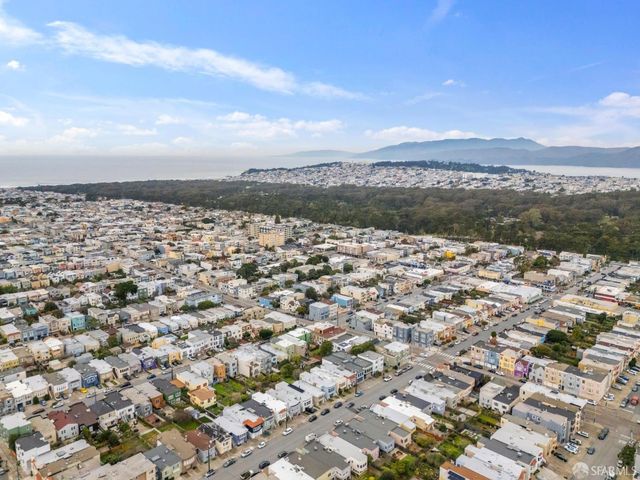 1439 22nd Avenue, San Francisco, CA 94122