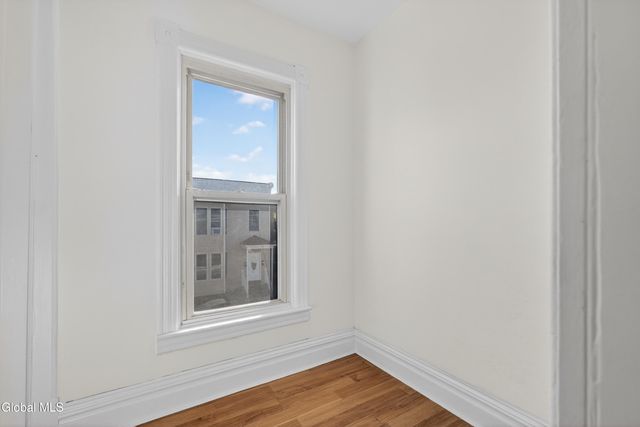 1525 6th Avenue, Watervliet, NY 12189