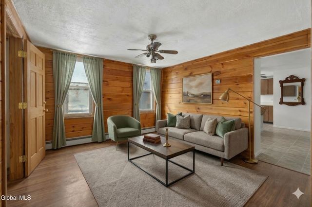 1525 6th Avenue, Watervliet, NY 12189