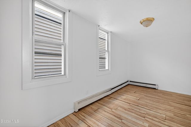 1525 6th Avenue, Watervliet, NY 12189