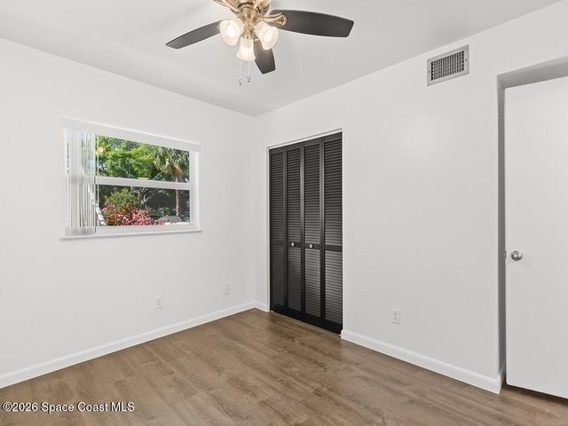 1166 6th Avenue C5, Vero Beach, FL 32960