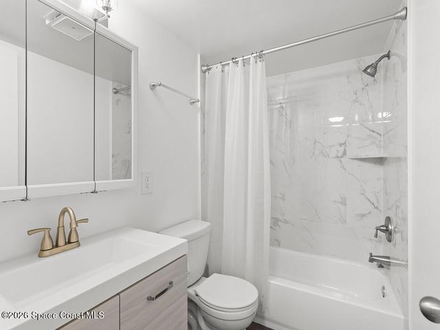 1166 6th Avenue C5, Vero Beach, FL 32960