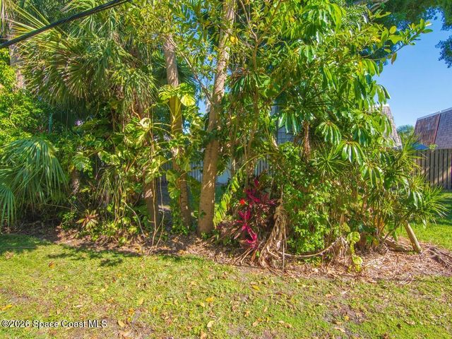 1166 6th Avenue C5, Vero Beach, FL 32960