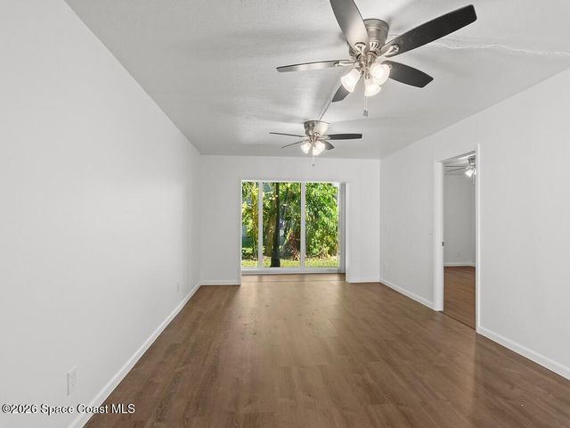1166 6th Avenue C5, Vero Beach, FL 32960