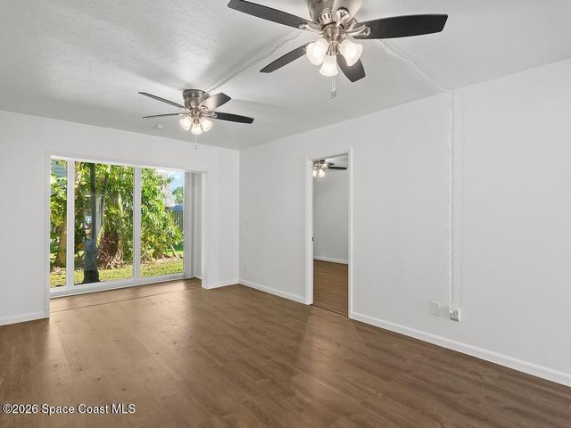 1166 6th Avenue C5, Vero Beach, FL 32960