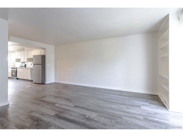 1200 S Monaco St Pkwy 17, Denver, CO 80224