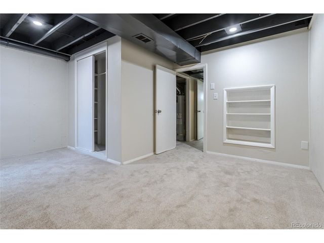 1200 S Monaco St Pkwy 17, Denver, CO 80224