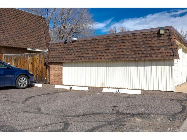 1200 S Monaco St Pkwy 17, Denver, CO 80224