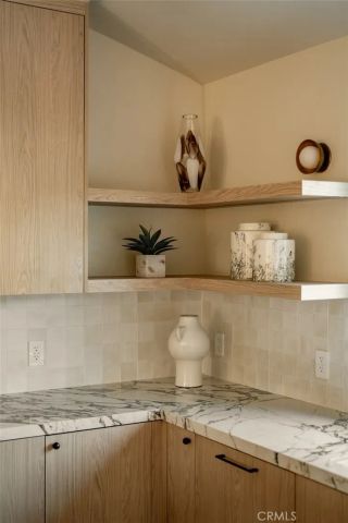 8960 Oak Park Avenue, Northridge, CA 91325