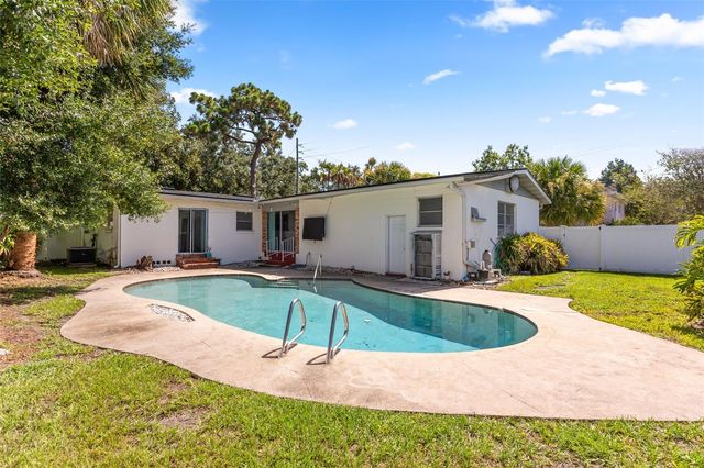 820 RUGBY STREET, Orlando, FL 32804