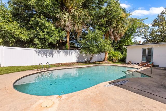 820 RUGBY STREET, Orlando, FL 32804