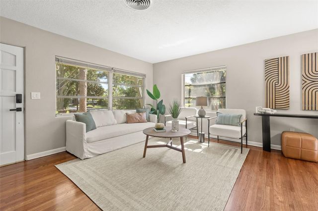 820 RUGBY STREET, Orlando, FL 32804