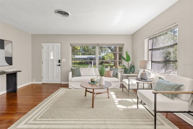 820 RUGBY STREET, Orlando, FL 32804