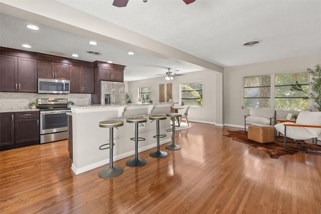 820 RUGBY STREET, Orlando, FL 32804