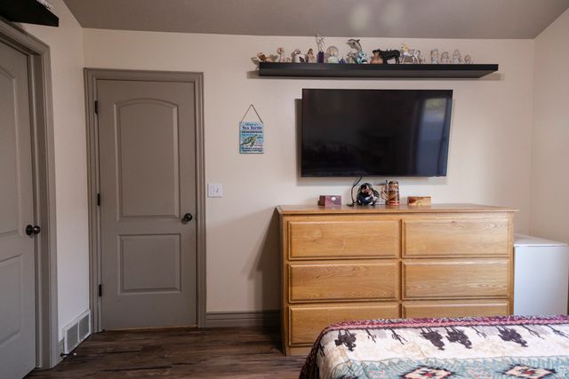 1534 E SHADOW DR, Eagle Mountain, UT 84005
