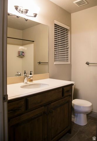 1534 E SHADOW DR, Eagle Mountain, UT 84005