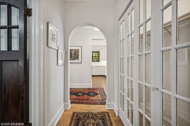 7649 N Eastlake Terrace 2F, Chicago, IL 60626