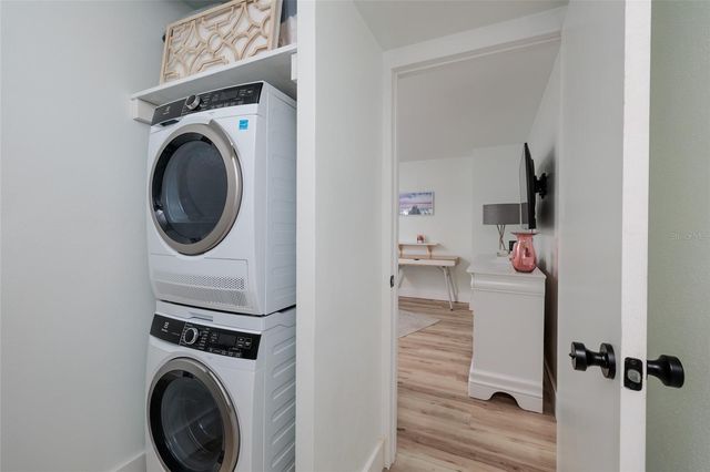 7200 SUNSHINE SKYWAY LANE S 3D, St Petersburg, FL 33711