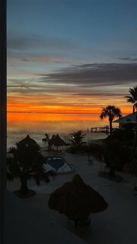 7200 SUNSHINE SKYWAY LANE S 3D, St Petersburg, FL 33711