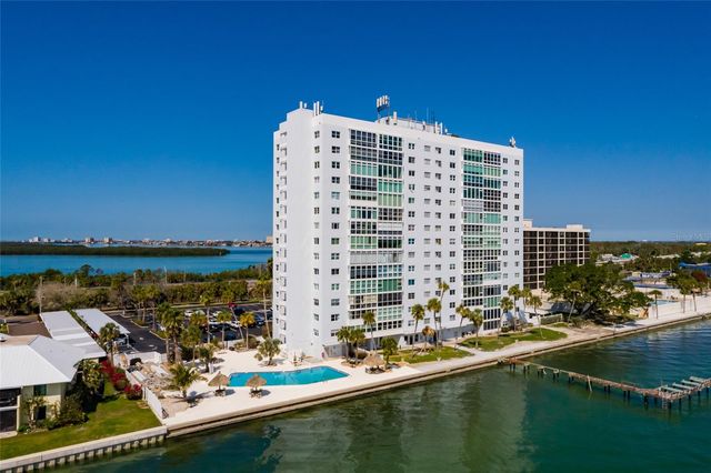 7200 SUNSHINE SKYWAY LANE S 3D, St Petersburg, FL 33711