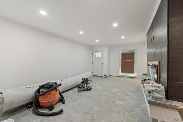 2629 Orchard Lane, Flint, MI 48504