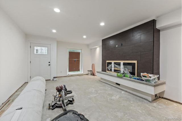 2629 Orchard Lane, Flint, MI 48504