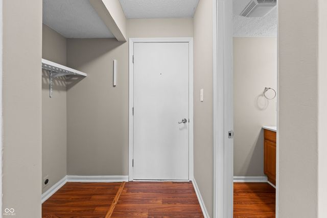 9479 Bridgewater Circle, Indianapolis, IN 46250