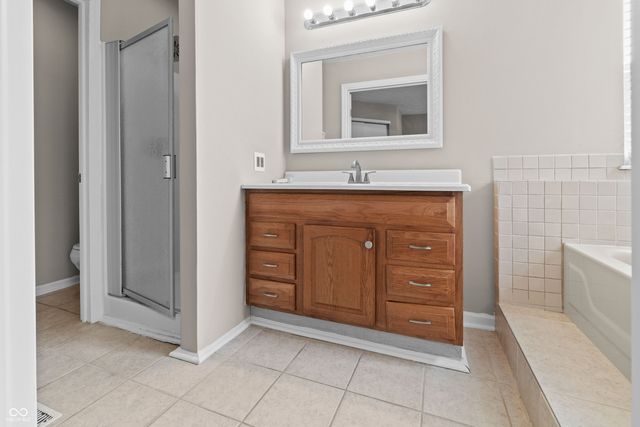 9479 Bridgewater Circle, Indianapolis, IN 46250