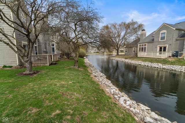 9479 Bridgewater Circle, Indianapolis, IN 46250