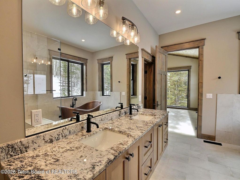 5727 FOREST RIDGE Road, Victor, ID 83455 photo 24