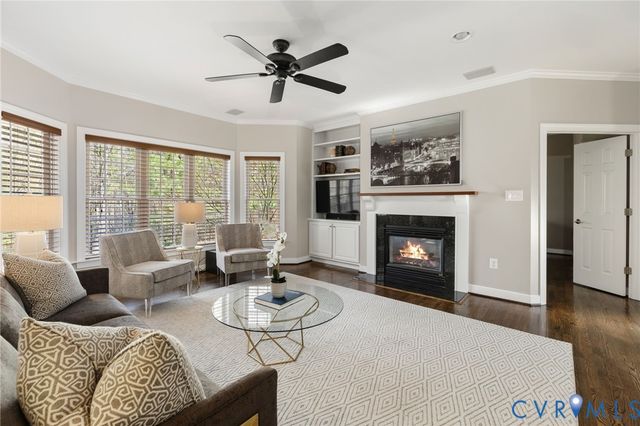 900 Railey Hill Ct, Midlothian, VA 23114